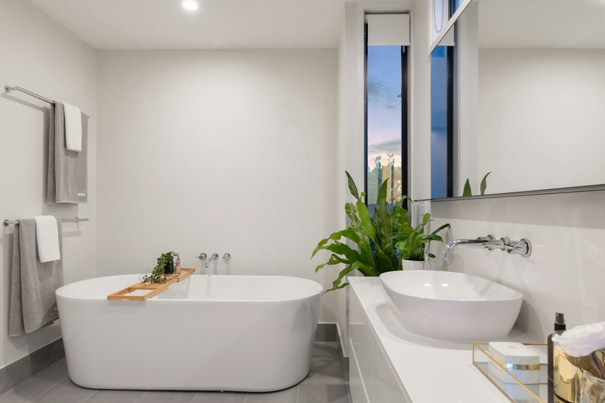 Home & Bath