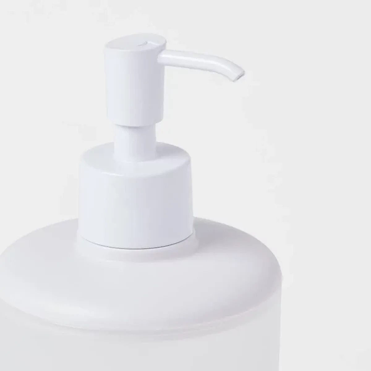 Clear Plastic Soap Dispenser Pump For Bathroom Or Kitchen - Image 4